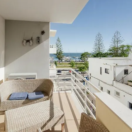 Ria Apartment